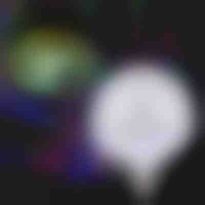 Lampadina LED rotante automatica colorata | GLOWELLA